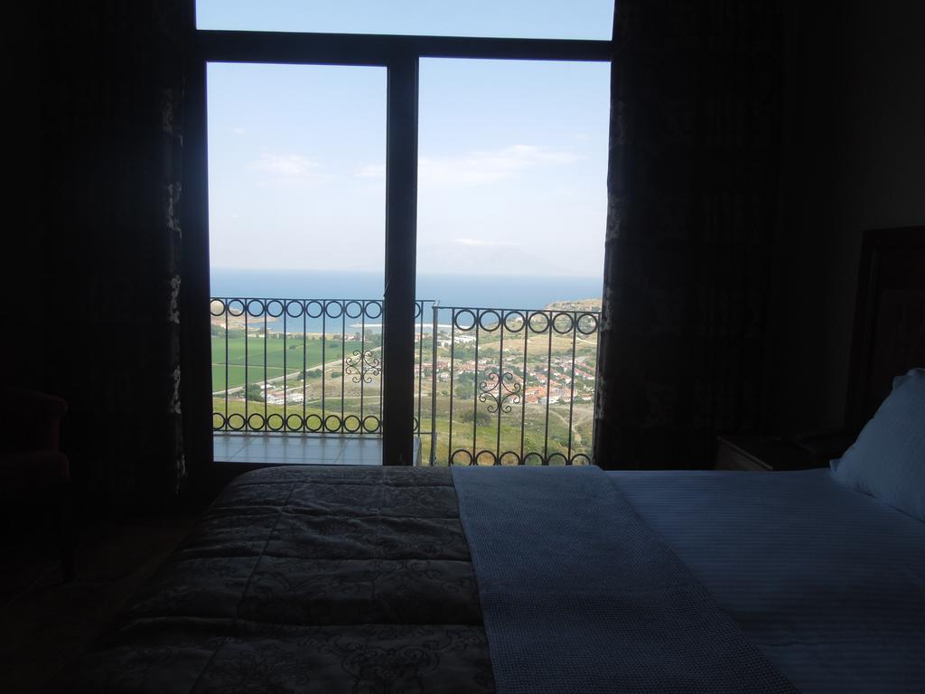 Masi Hotel İmroz Rum bild