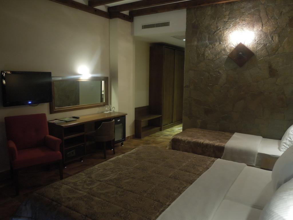 Masi Hotel İmroz Rum bild