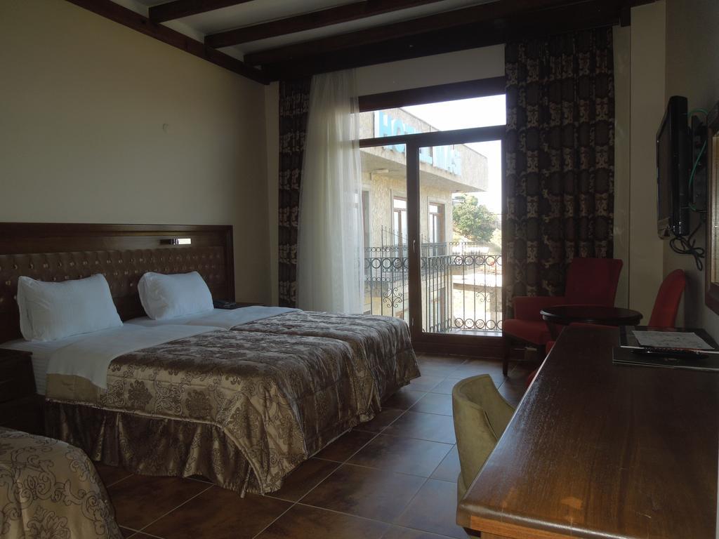Masi Hotel İmroz Rum bild